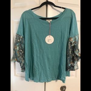 Umgee Large Woman’s Top